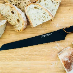 Edge Brødkniv 23cm<FISKARS Sale