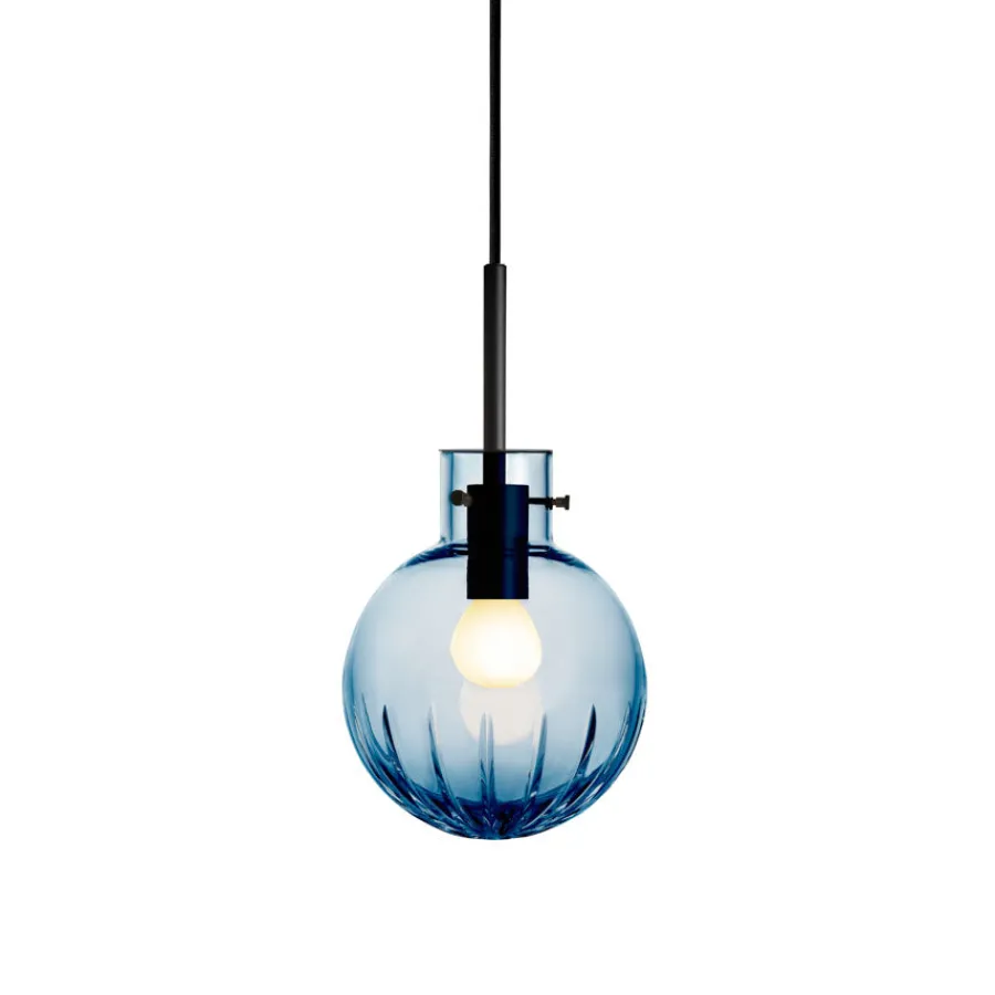 Krystallkule Taklampe Stor Stjerne Stålblå<HADELAND GLASSVERK