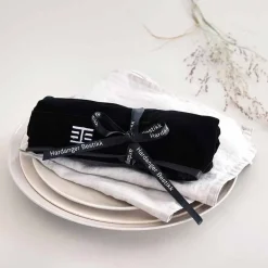 pose<HARDANGER BESTIKK