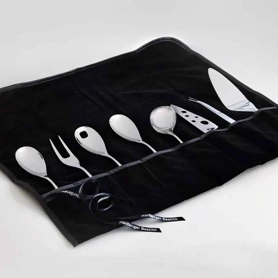 pose<HARDANGER BESTIKK