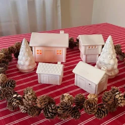 Jul På Tunet Smiu 7x5,3cm<PORSGRUNDS PORSELÆNSFABRIK Clearance