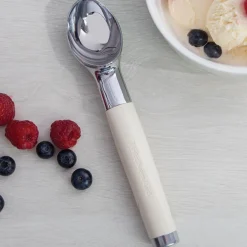 KitchenAid Isskje Stål Krem<Lifetime Brands Europe ltd