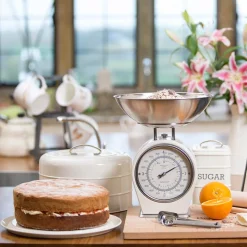 Kitchencraft Retro Kjøkkenvekt Krem<Lifetime Brands Europe ltd Outlet