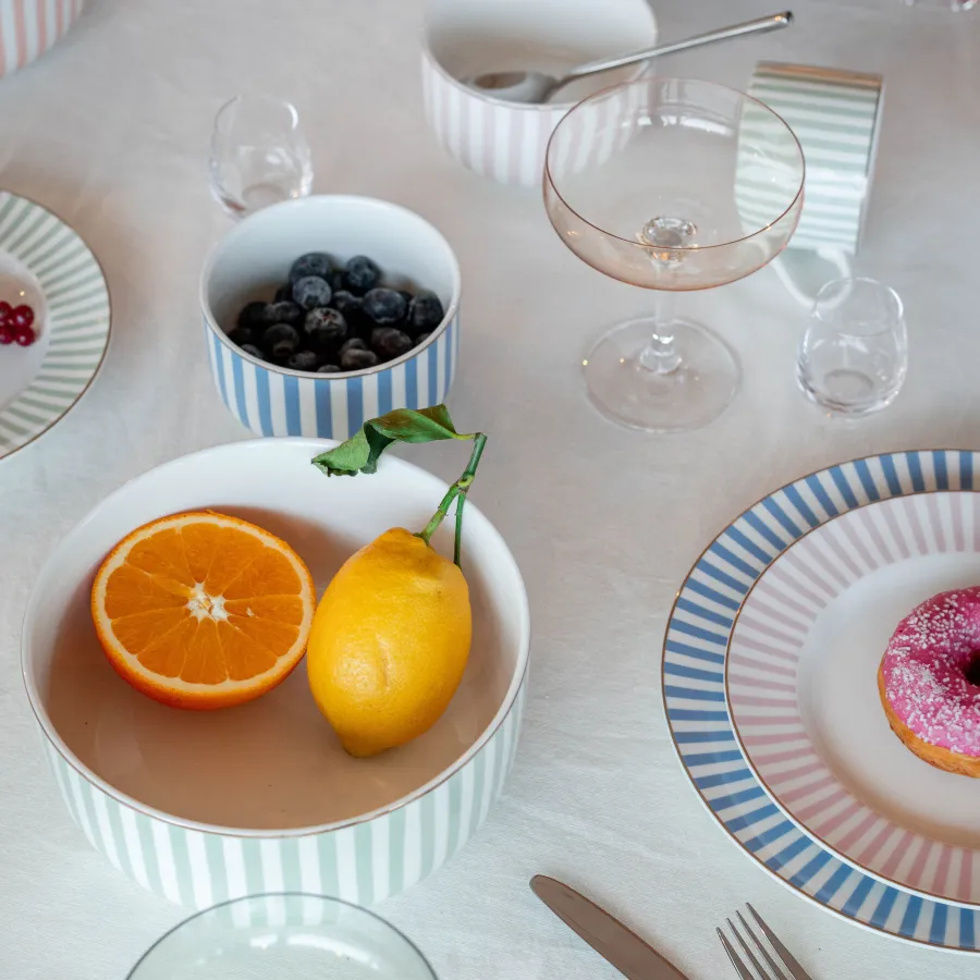 Abby Skål 12cm Blå m/Gullkant<NOVA Online