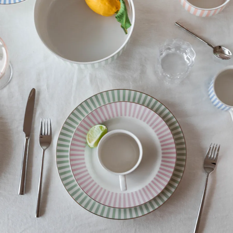 Abby Tallerken 26cm Grønn m/Gullkant<NOVA Discount