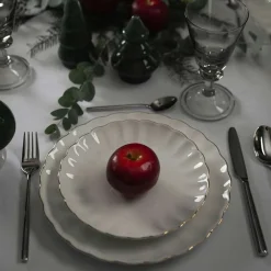 Lilly Tallerken 21cm Hvit m/Gullkant<NOVA Clearance