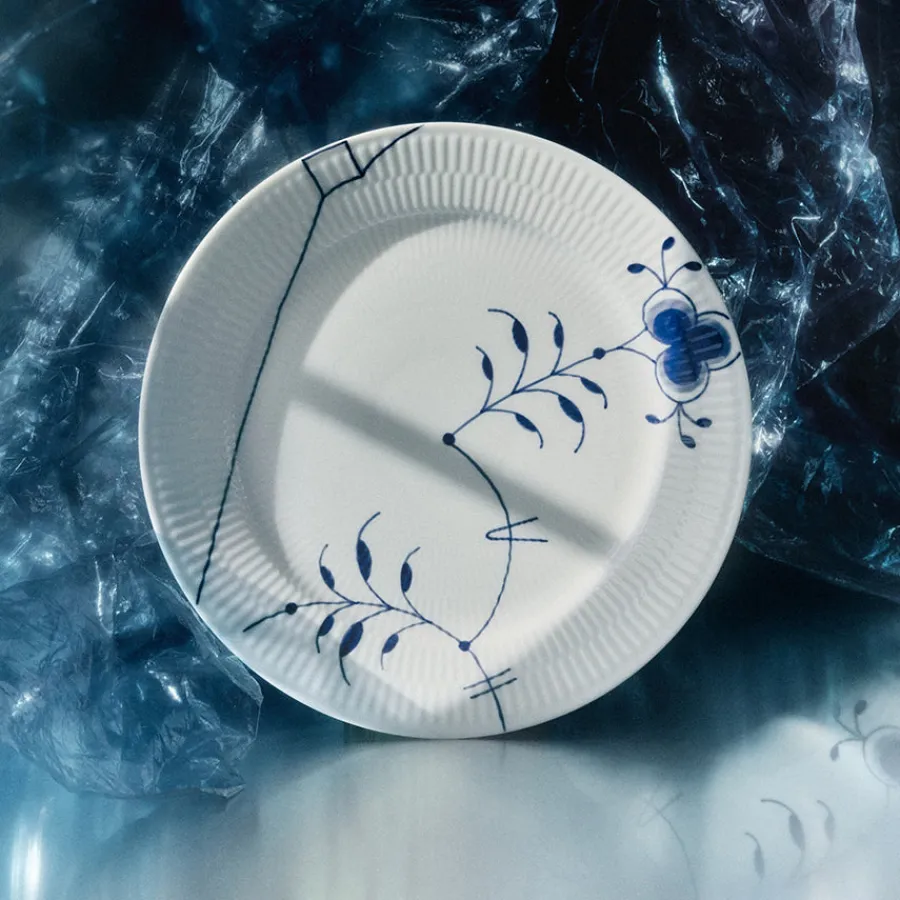 Blå Mega Riflet Tallerken 27cm Dekor 9<ROYAL COPENHAGEN New