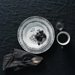 Rørstrand Ostindia Svart Tallerken 27cm<RÖRSTRAND Outlet