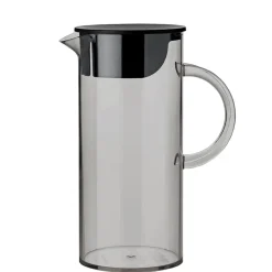 EM77 Vannkanne m/lokk 1,5L Smoke<STELTON Online