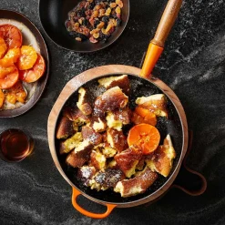 Støpejernspanne m/Trehåndtak 28cm Volcanic<LE CREUSET